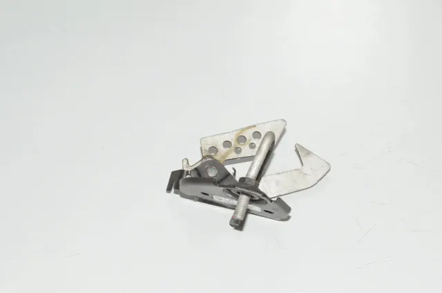 Bonnet Hood Safety Latch
