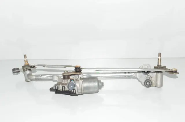 Front Windshield Wiper Mechanism