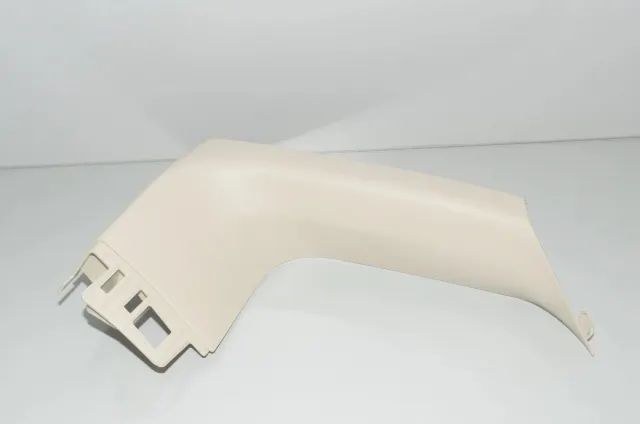 Tailgate Bootlid Trim