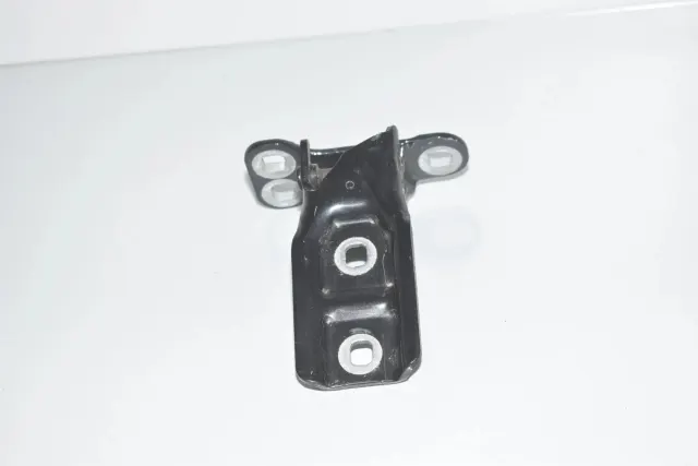 Left Side Bootlid Hinge