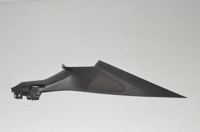 Right Side Pillar Trim