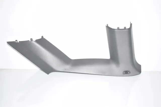 Right Side Pillar Trim