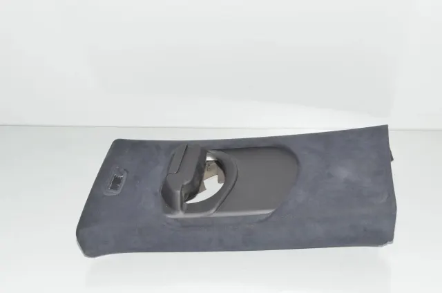 Right Side Pillar Trim