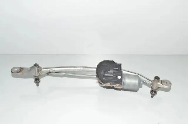Front Windshield Wiper Mechanism