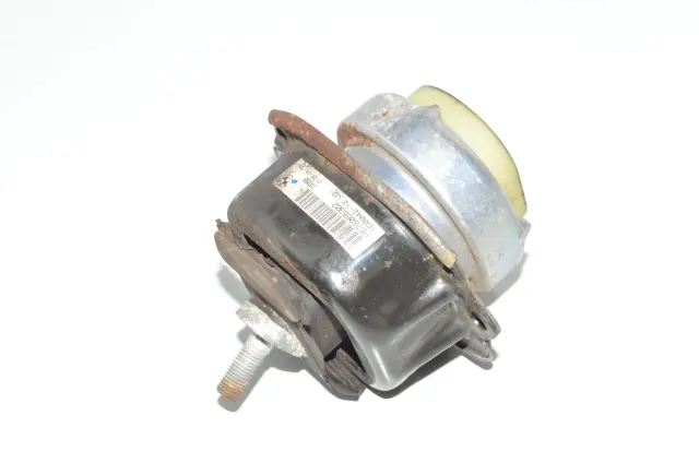 Left Side Engine Mount