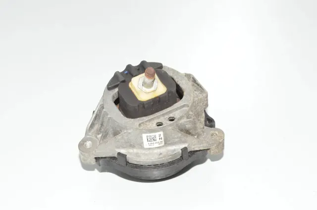 Right Side Engine Mount