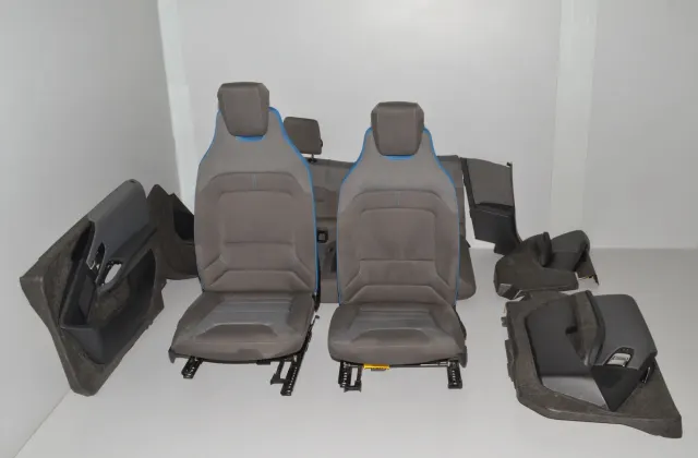 Seat set