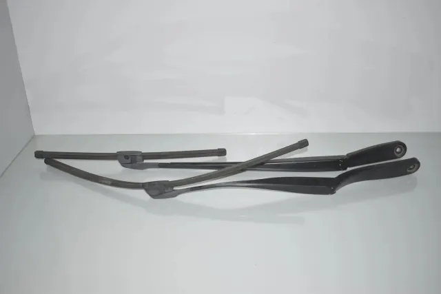 Front Wiper Arms