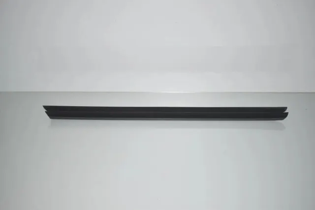 Front Right Door Window Molding