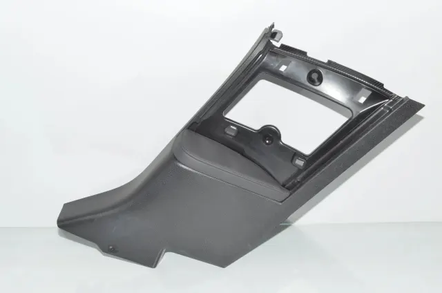 Right Side Pillar Trim