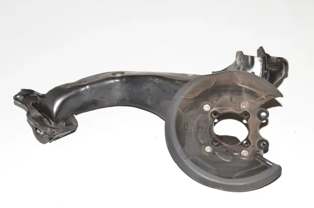 Rear Right Wheel Hub