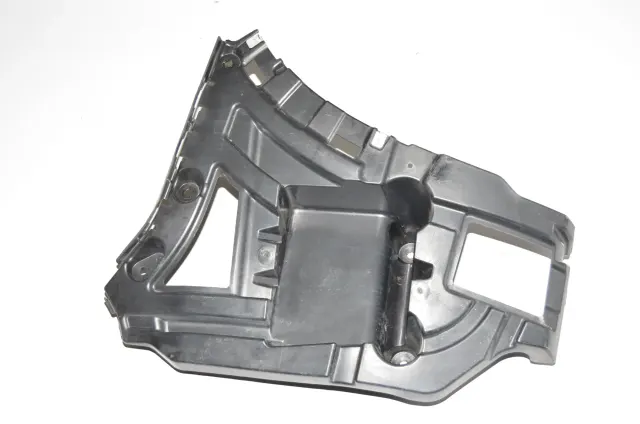 Rear Right Bumper Bracket