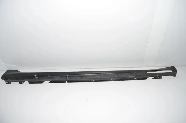 Right Side Plastic Sideskirt Cover