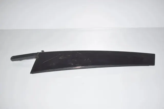 Right Side Pillar Trim