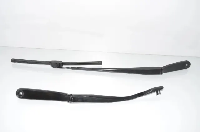 Front Wiper Arms