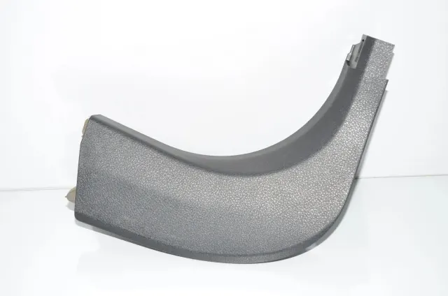 Front Right Interior Step Trim