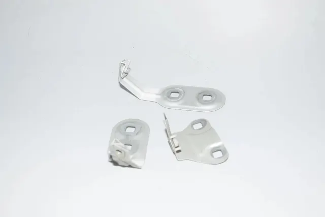 Front Left Fender Holder