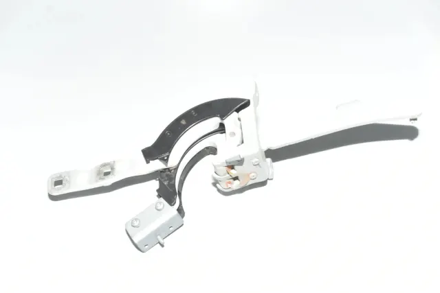 Left Side Bootlid Hinge