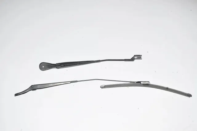 Front Wiper Arms