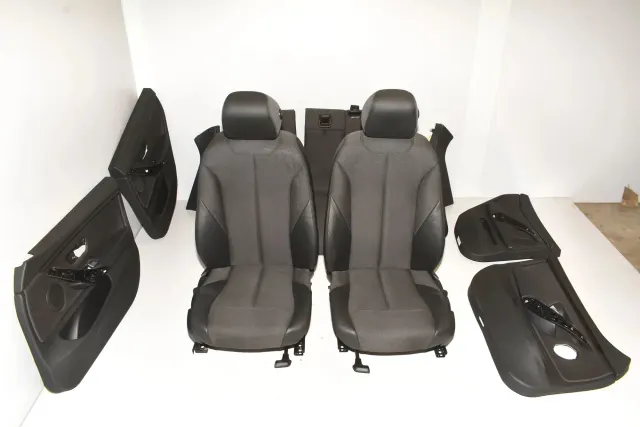 Seat set