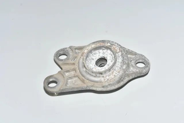Rear Left Shock Absorber Bracket