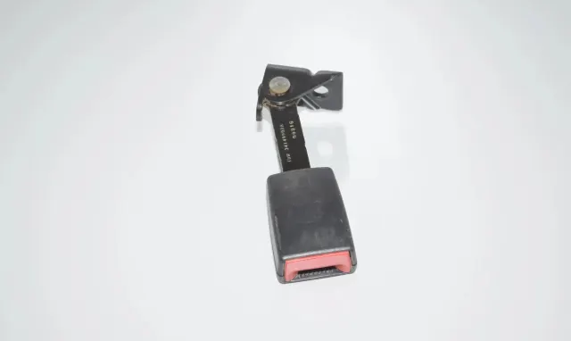Rear Right Seat Buckle