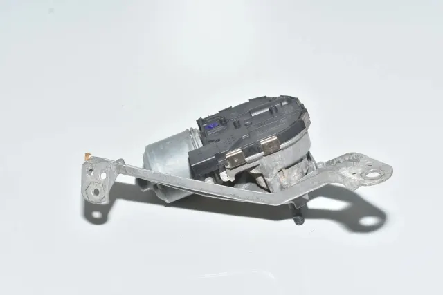 Front Windshield Wiper Mechanism