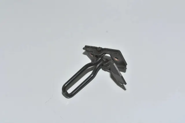 Bonnet Hood Safety Latch
