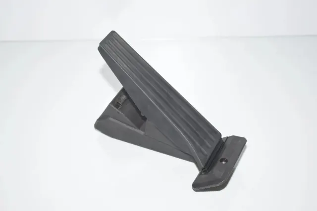 Throttle Pedal