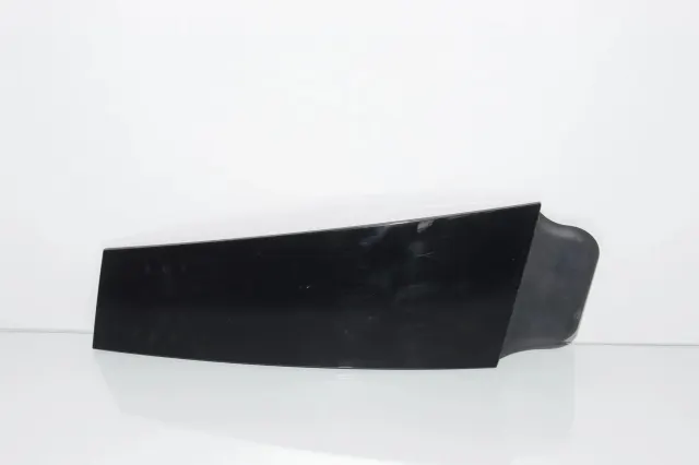 Right Side Pillar Trim