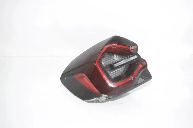 Rear Left Tail Light