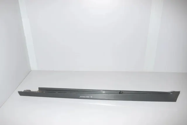 Left Side Plastic Sideskirt Cover