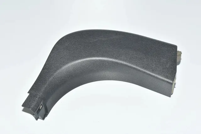 Front Right Interior Step Trim