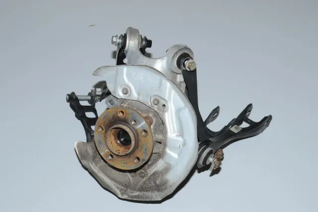 Rear Left Wheel Hub Spindle