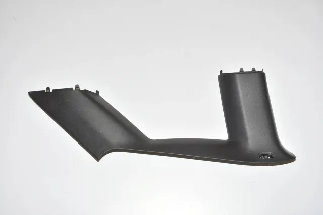 Right Side Pillar Trim