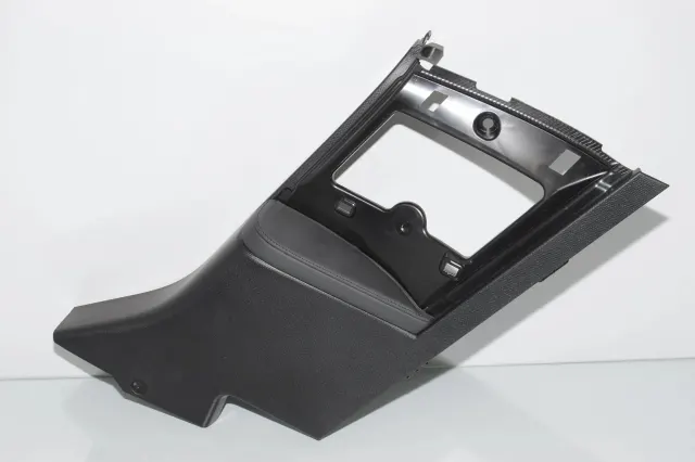 Right Side Pillar Trim