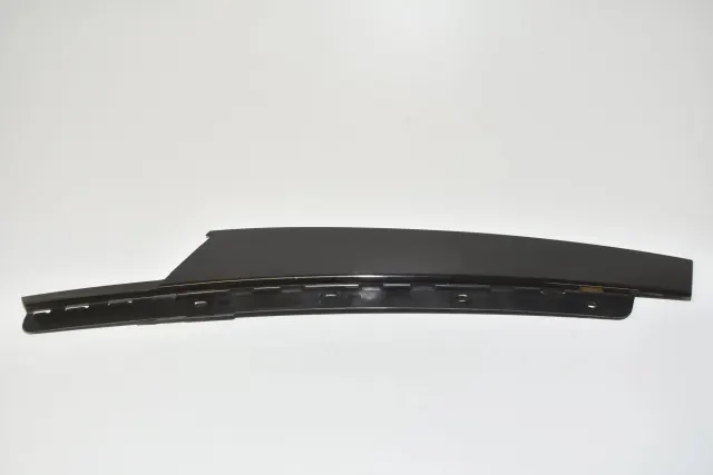 Front Right Door Vertical Trim