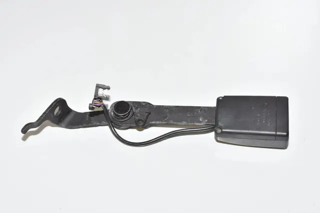Rear Left Seat Buckle