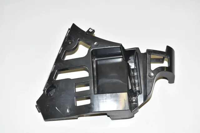 Rear Right Bumper Bracket
