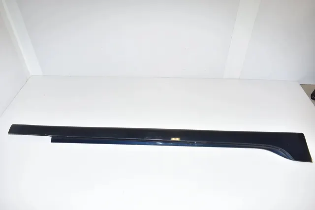 Right Side Sideskirt