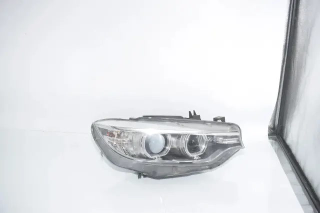 Front Right Headlight