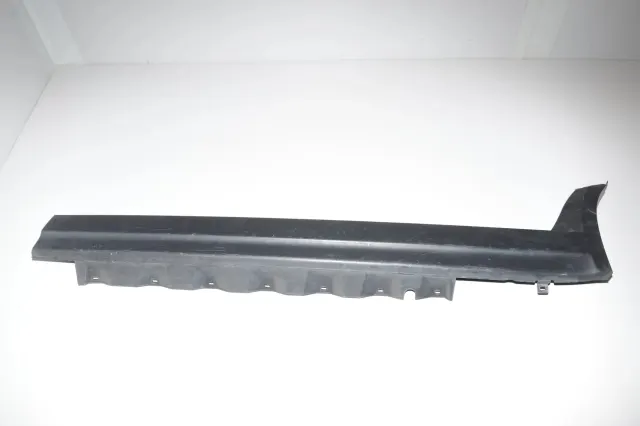 Left Side Plastic Sideskirt Cover
