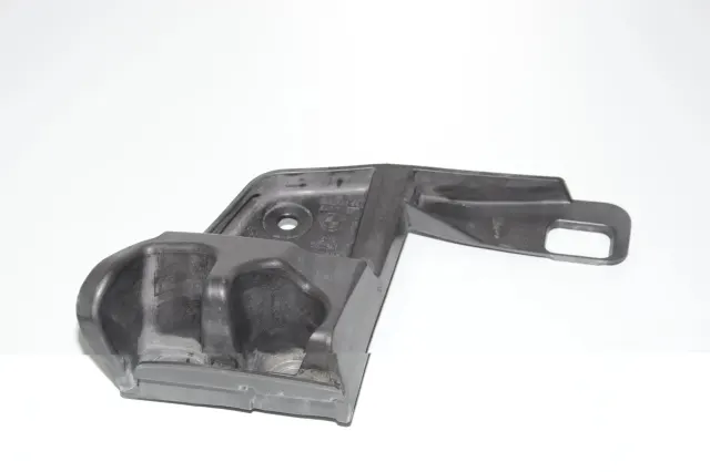 Rear Right Bumper Bracket