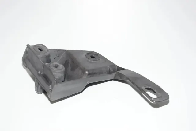 Rear Left Bumper Bracket