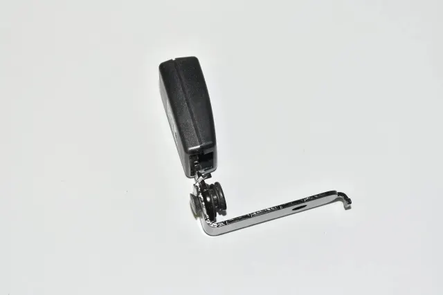 Rear Left Seat Buckle
