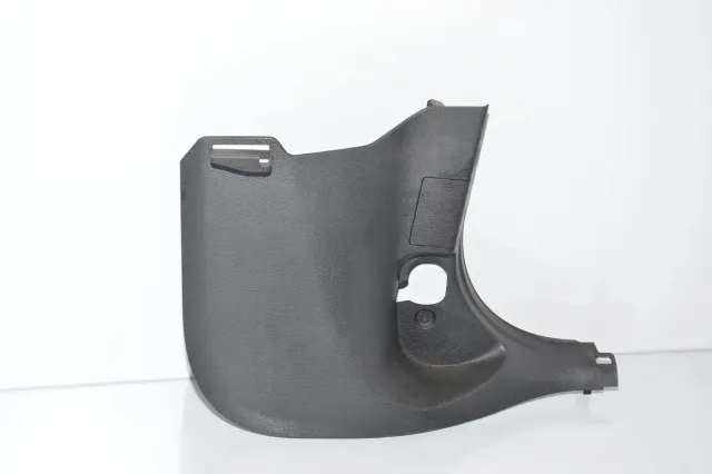 Front Right Interior Step Trim