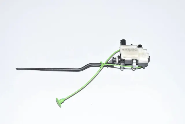 Fuel Tank Cover Lock