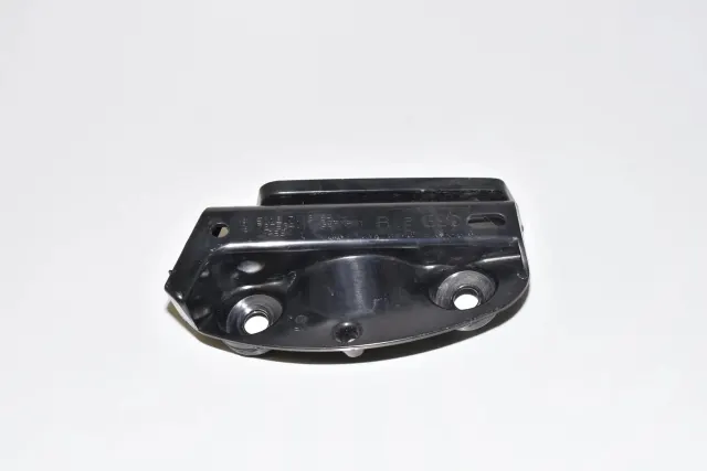 Rear Right Bumper Bracket