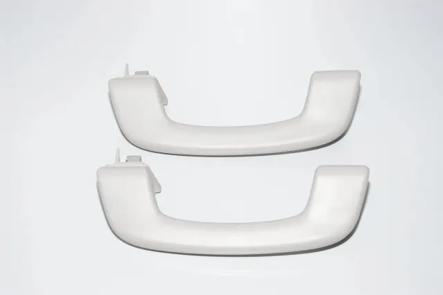 Front Right Roof Handle