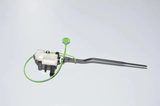 Fuel Tank Cover Lock
